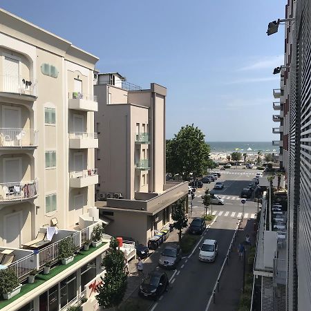 Hotel Losanna Rimini Exteriér fotografie