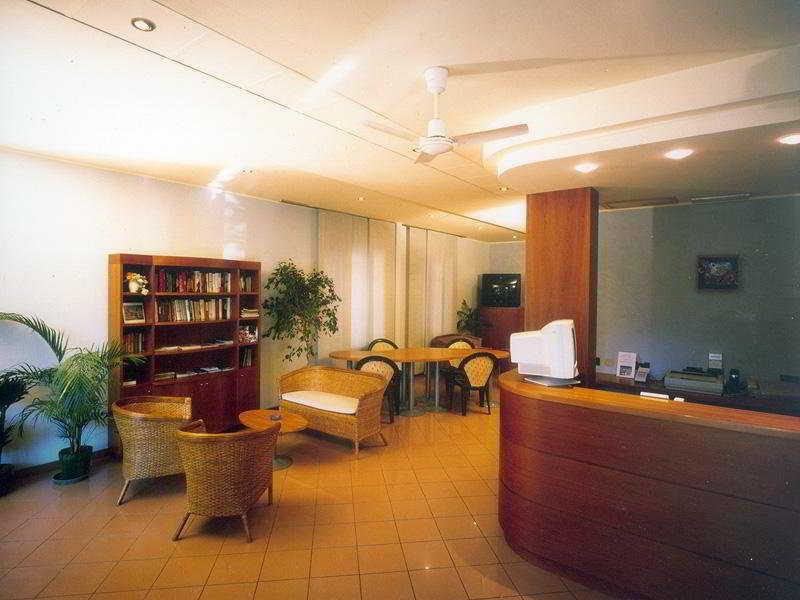 Hotel Losanna Rimini Exteriér fotografie